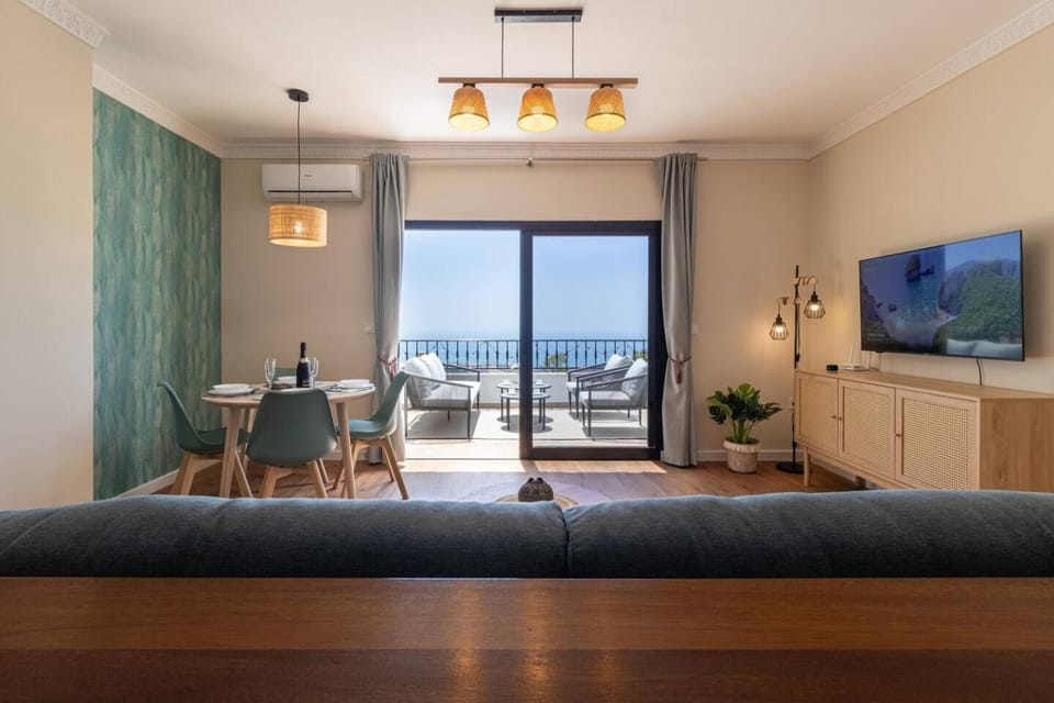 Heart of Mijas Gorgeous Flat with Panoramic View Apartment in Mijas