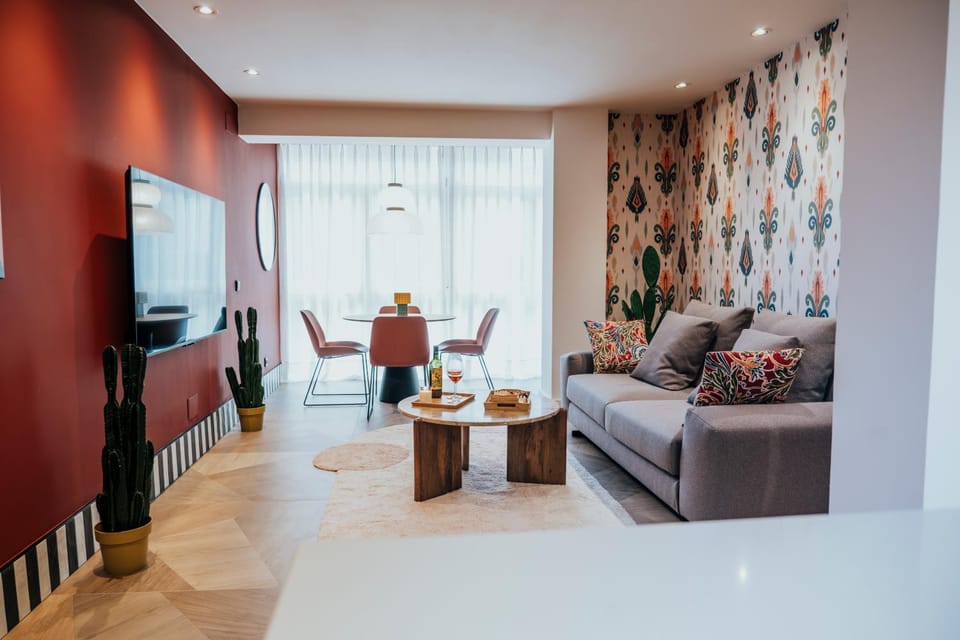 TV and multimedia, Living room, Seating area