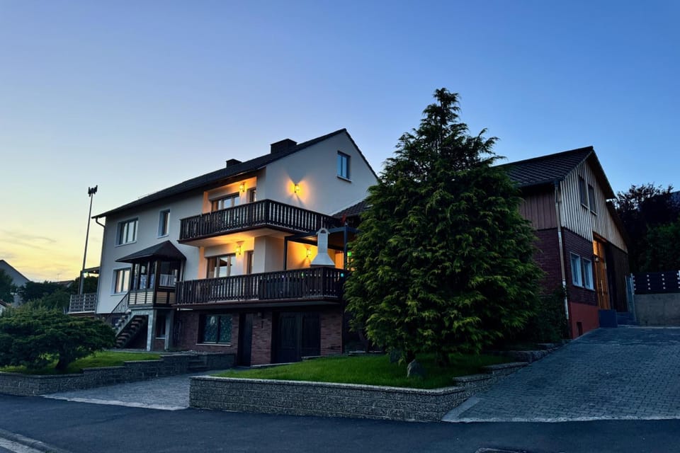 Property building, Day, Street view