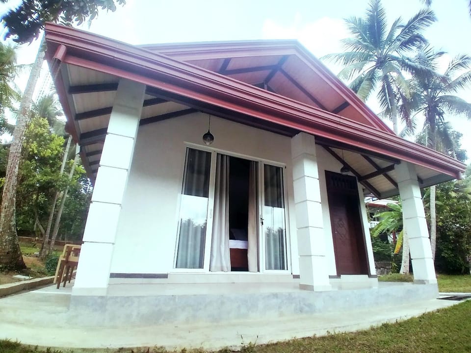 Villa 28 - Kadawatha Hotel in Western Province