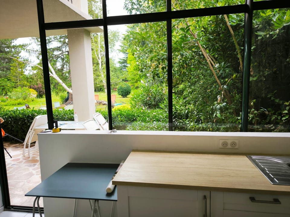 Garden view, kitchen