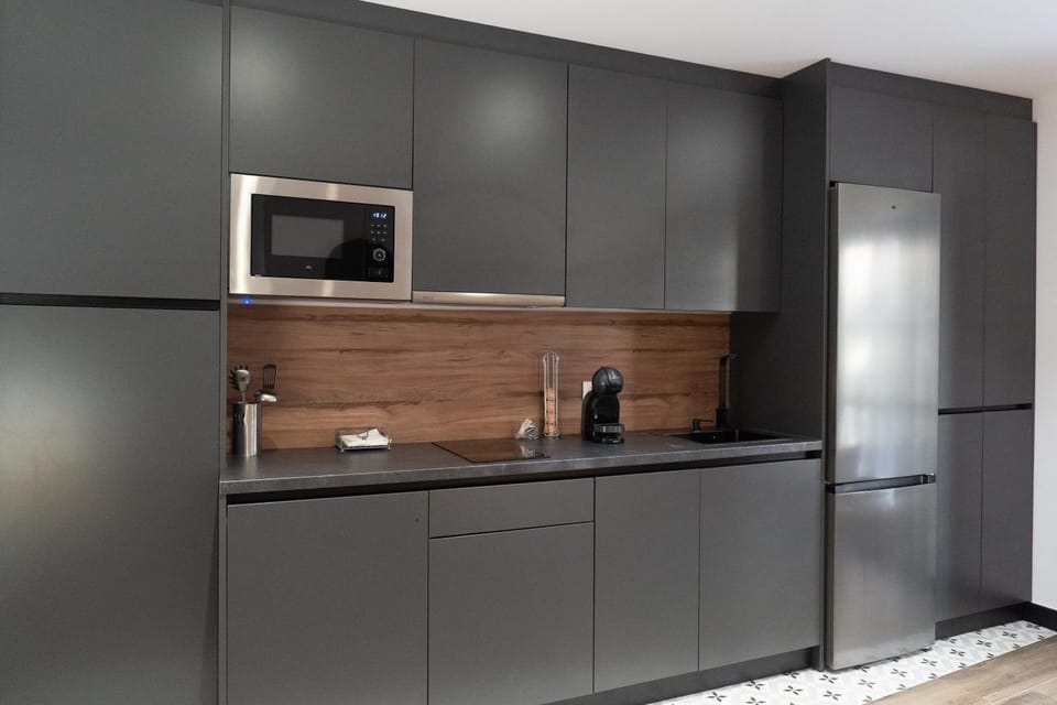 Kitchen or kitchenette, stove