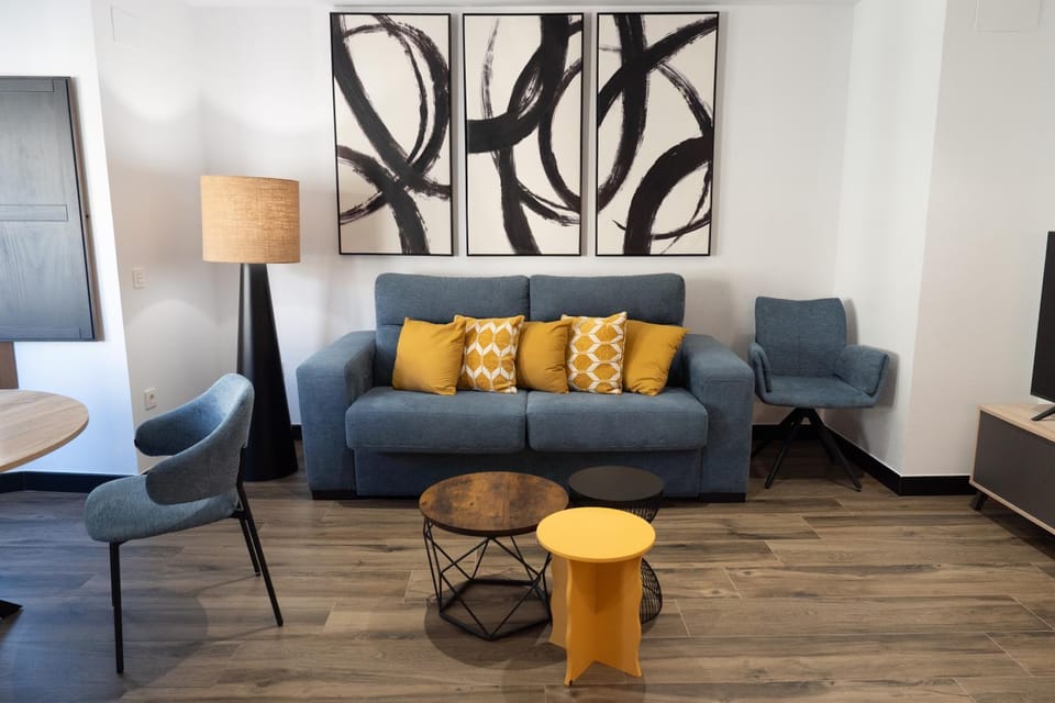 Living room, Seating area