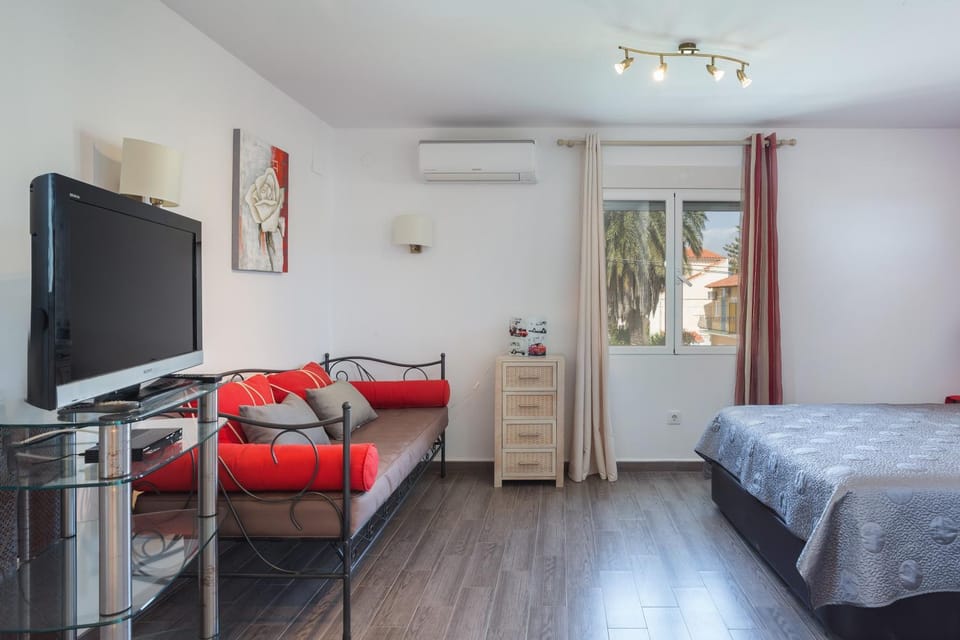 Property building, Living room