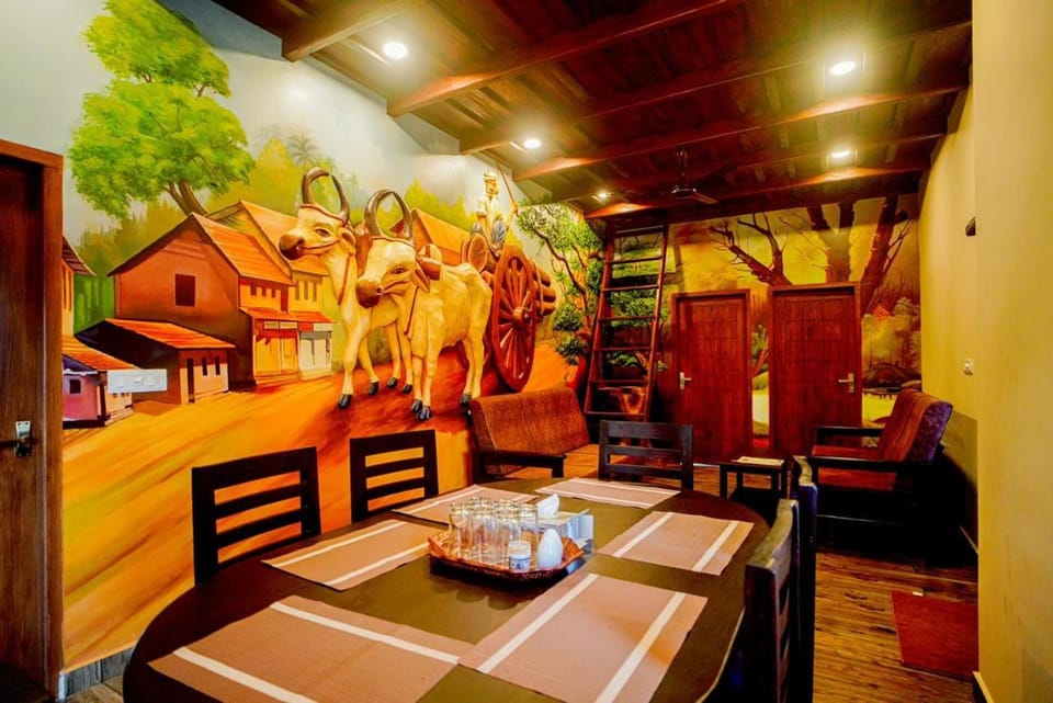 Living room, Food and drinks, Banquet/Function facilities, Seating area, Dining area, Food