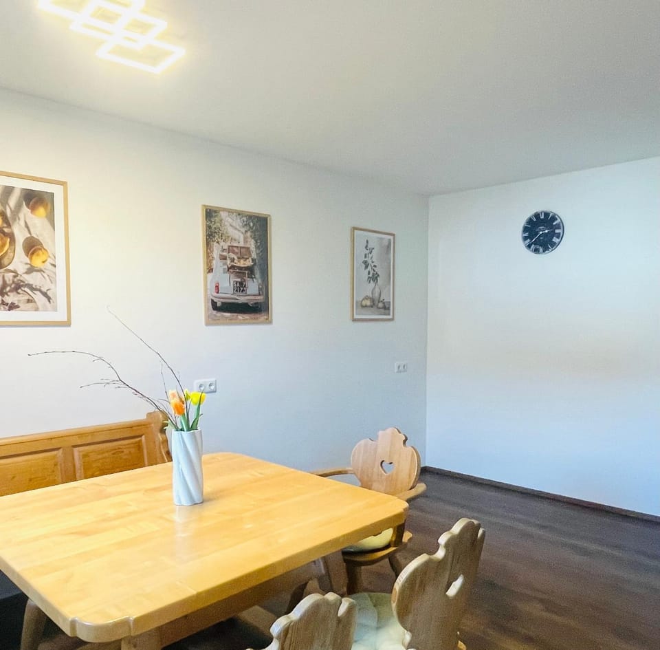 Ferienwohnung Adelsried 1 Apartment in Bavaria