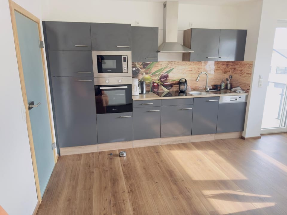 Kitchen or kitchenette, Living room