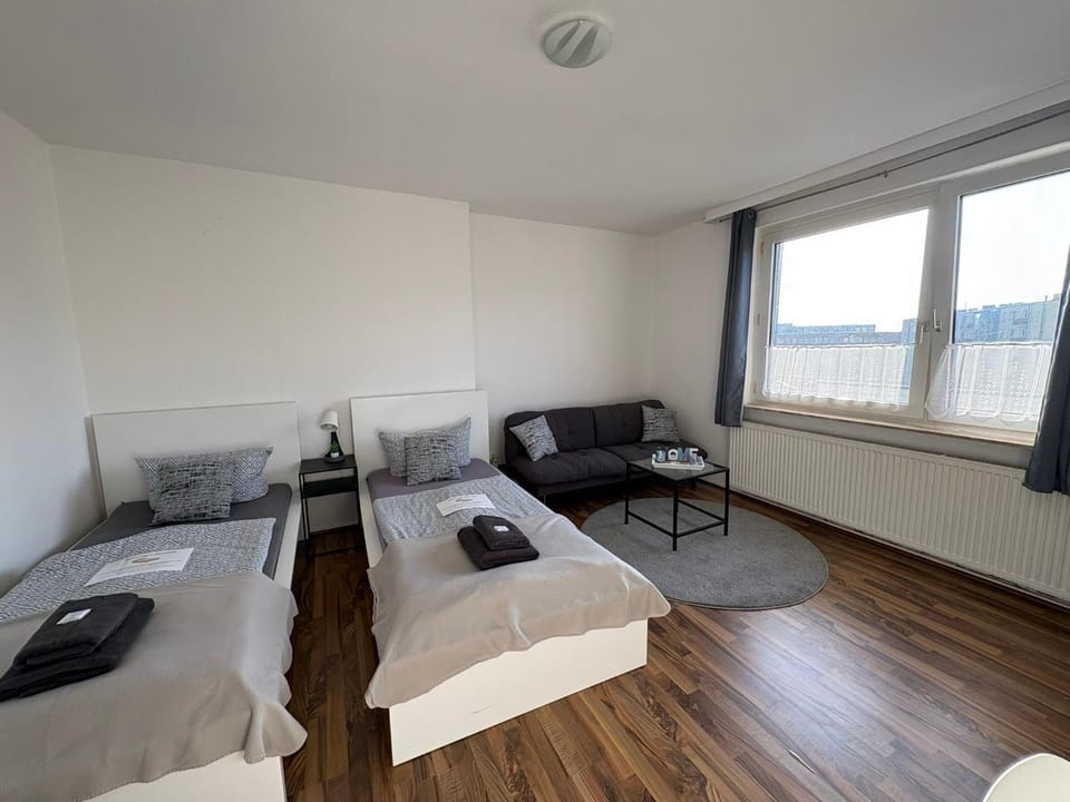 Living room, Photo of the whole room, Bedroom