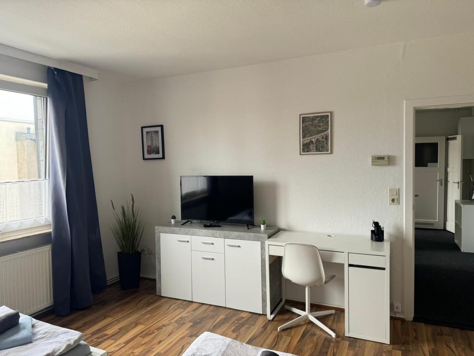 TV and multimedia, Bedroom