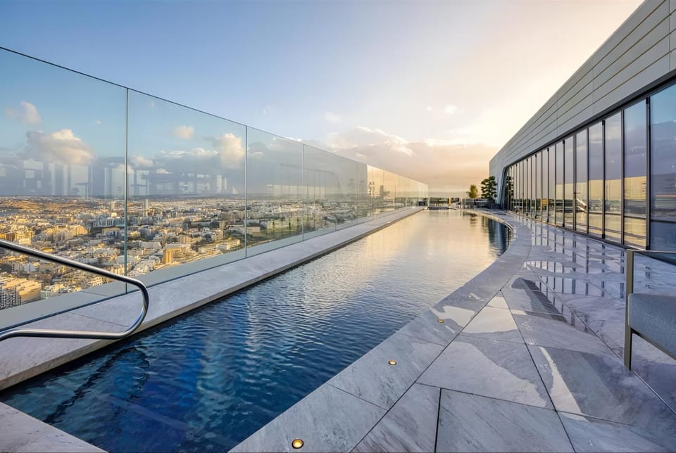Balcony/Terrace, Pool view, Swimming pool