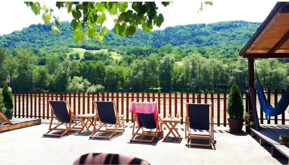 Vila Vitezov Mir - Drina Apartment hotel in Zlatibor District, Serbia