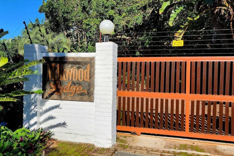 Facade/entrance, Day