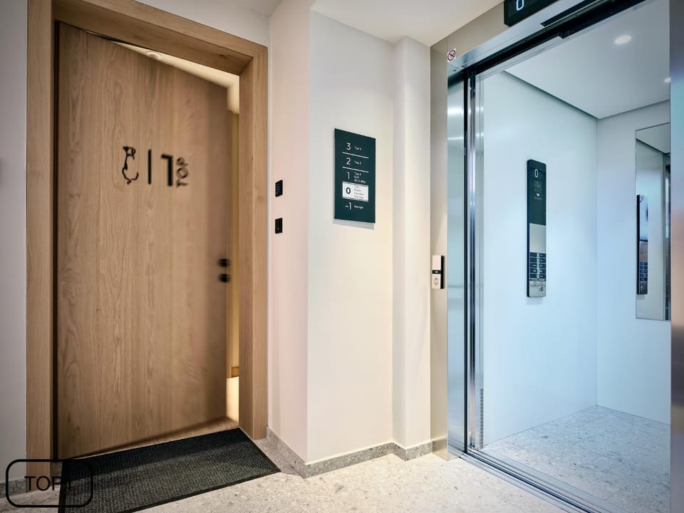 elevator
