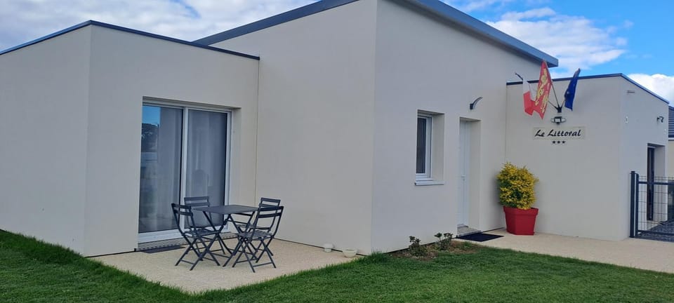Le Littoral House in Normandy
