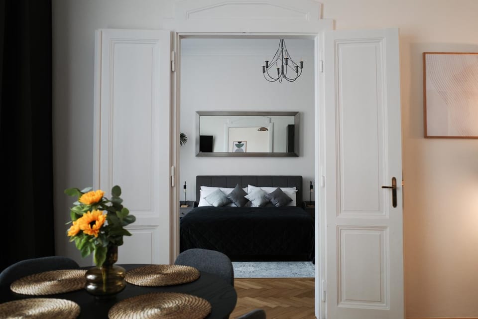Living room, Bedroom