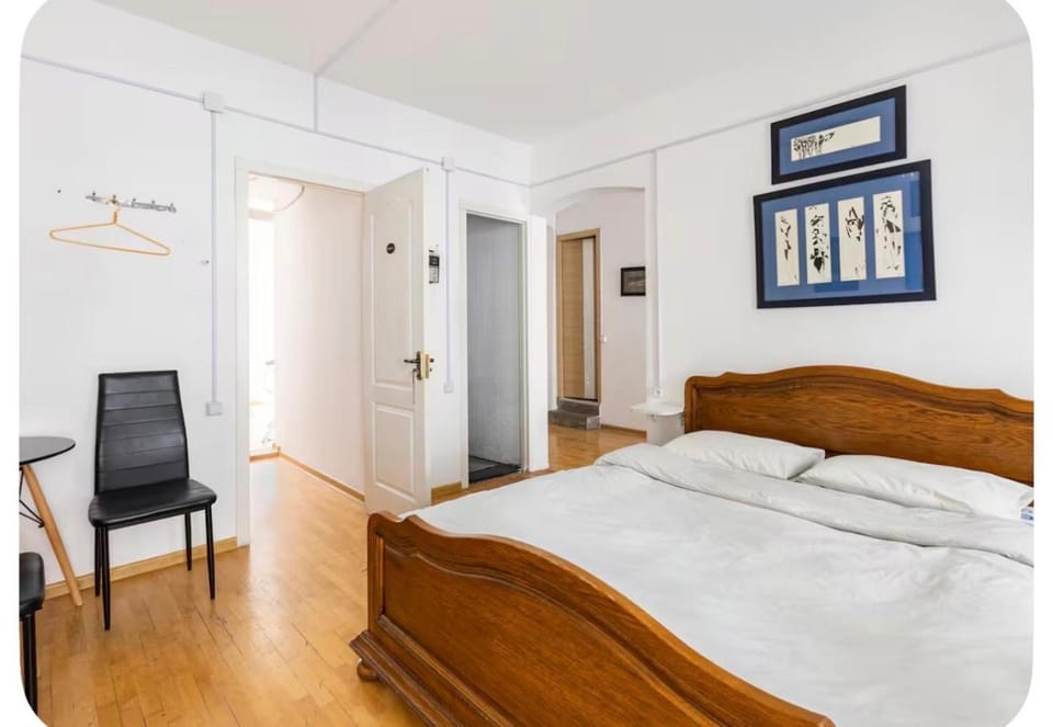 Room in Center 2 Bed and Breakfast in Tbilisi, Georgia