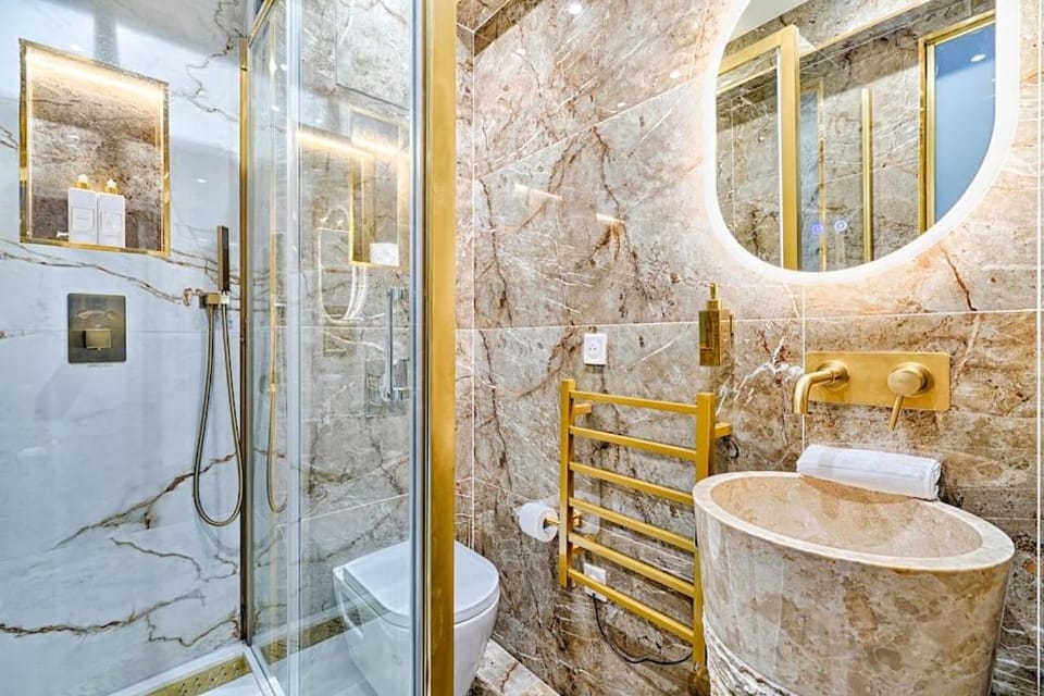 Welcome to Luxury Dream Apartment in Île-de-France