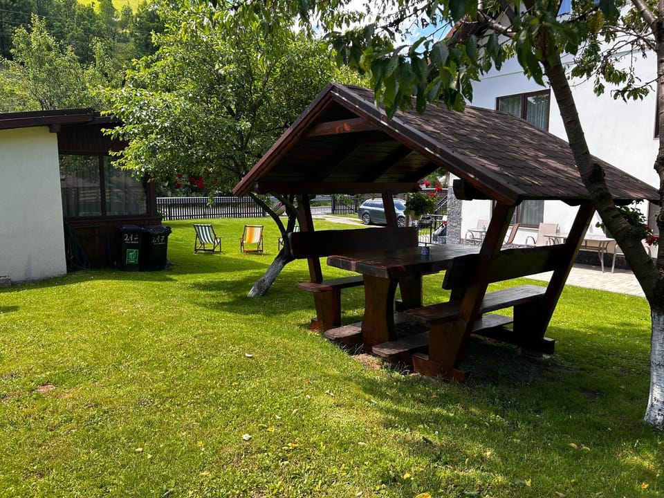 Natural landscape, Garden
