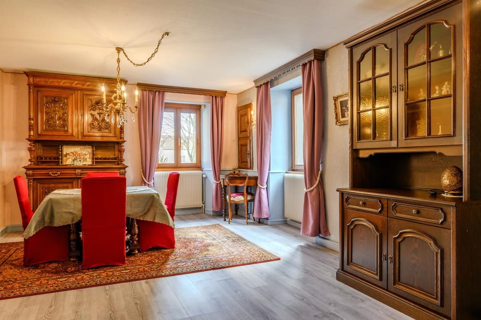 Property building, Living room