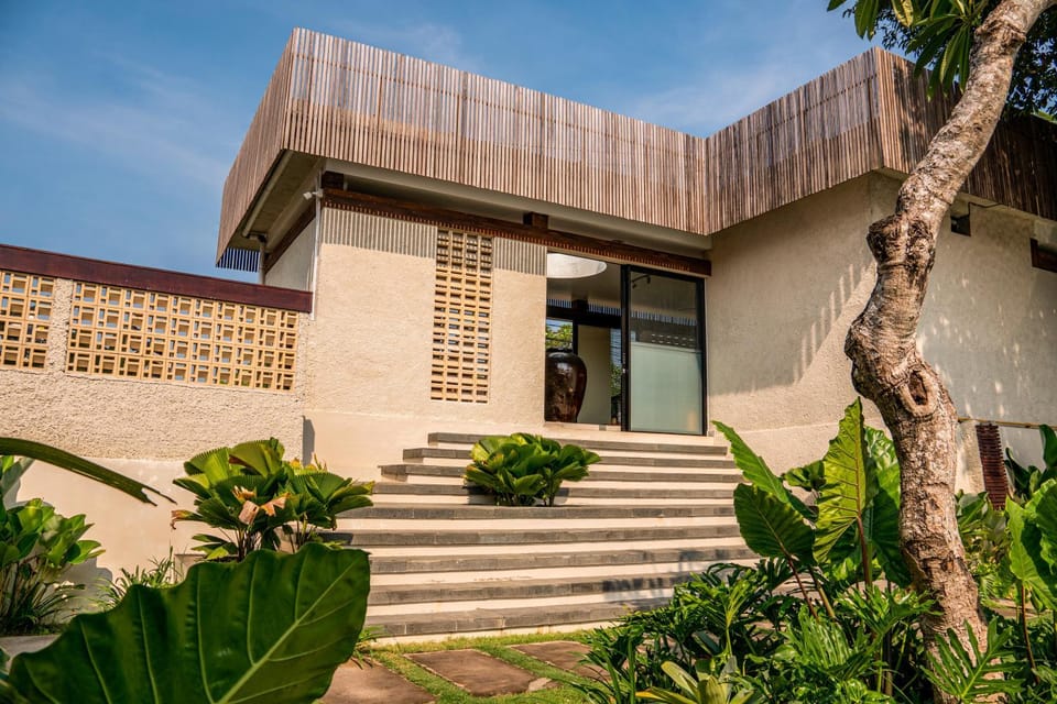 Tut Winten a Tranquil Living Villa Ubud Bed and Breakfast in Ubud