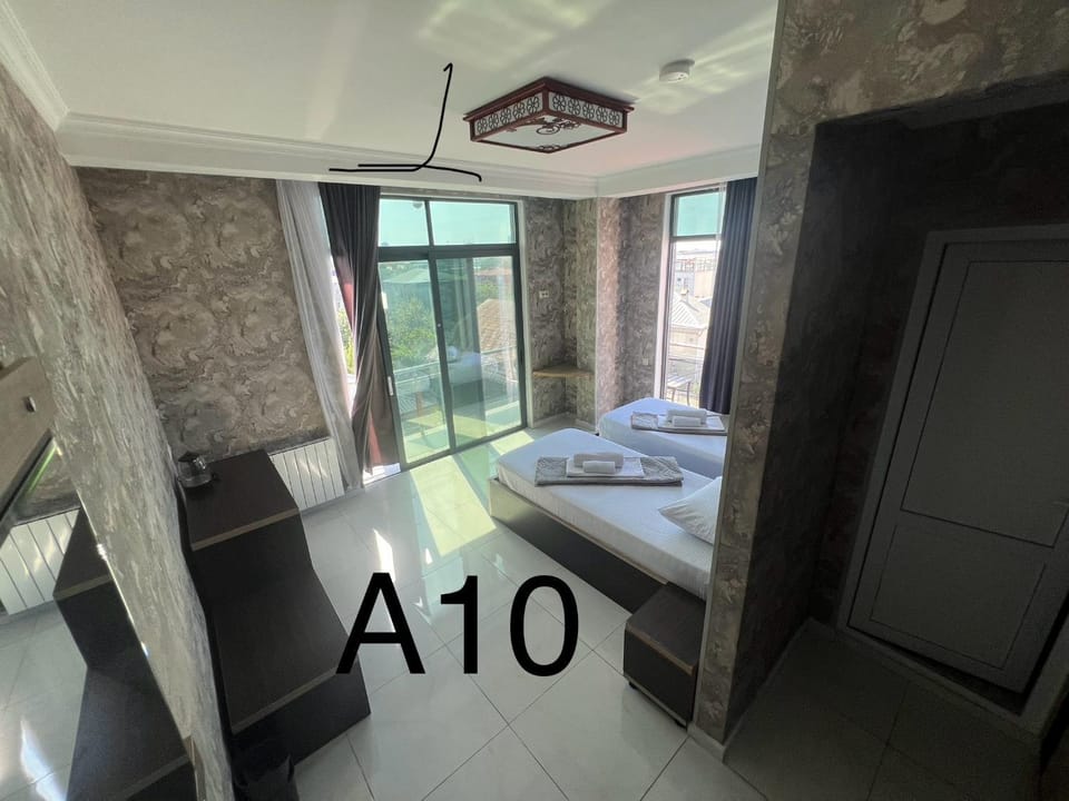 Photo of the whole room, air conditioner