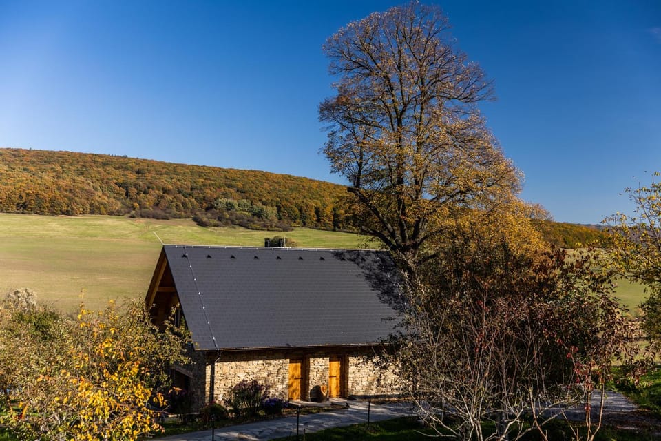 Property building, Natural landscape, Mountain view