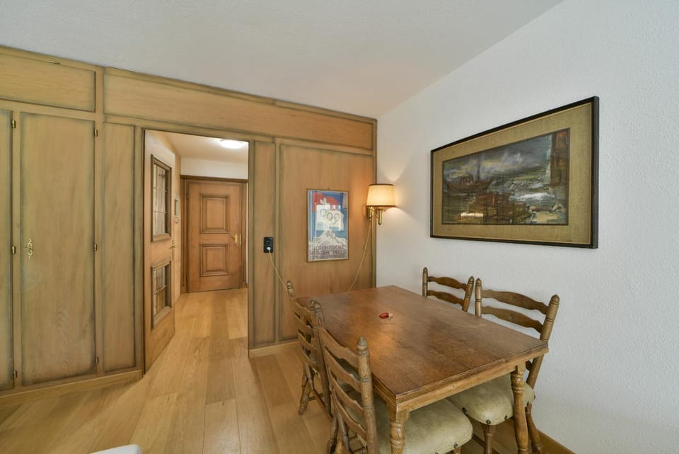 Chesa Suot Brattas 23 - St Moritz Apartment in Saint Moritz