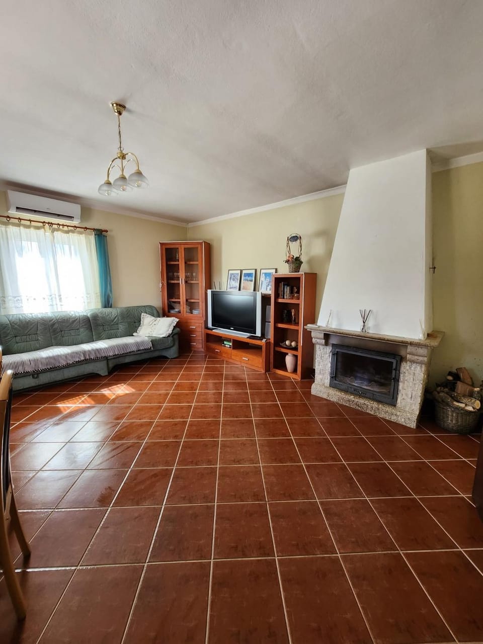 Property building, Living room