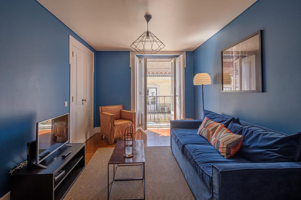 Communal lounge/ TV room, TV and multimedia, Living room