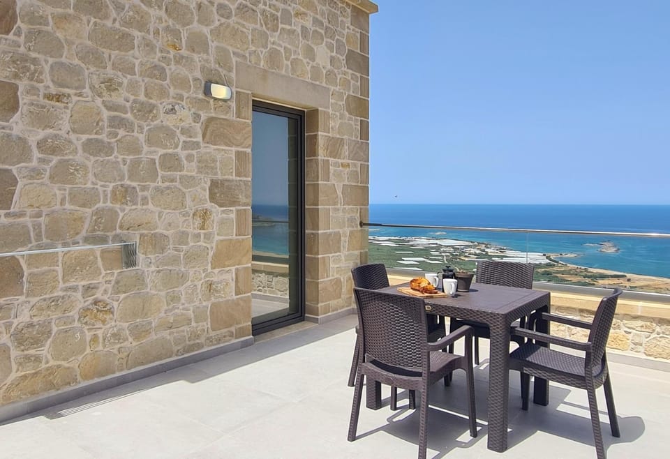 Natural landscape, View (from property/room), Balcony/Terrace, Sea view