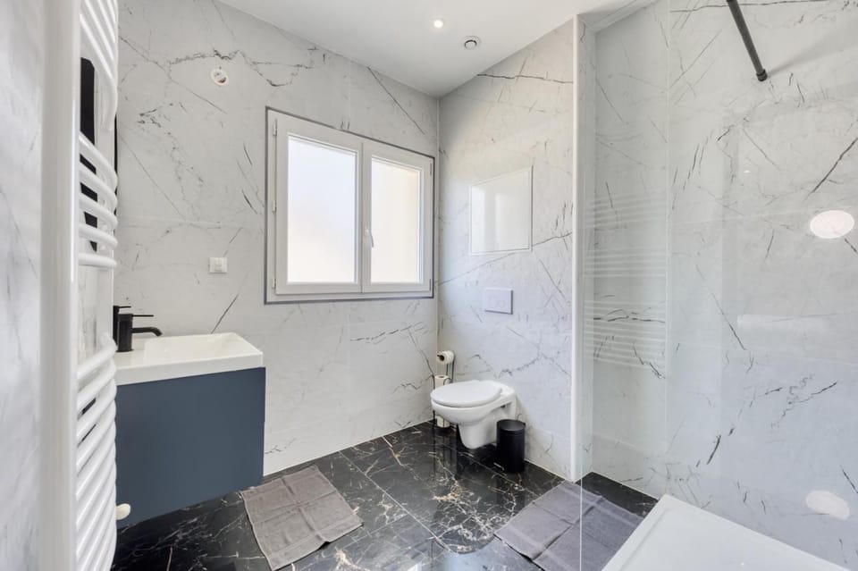 Studio 2 Apartment in Île-de-France