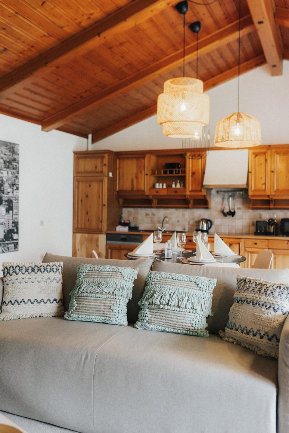 Living room, Dining area, kitchen