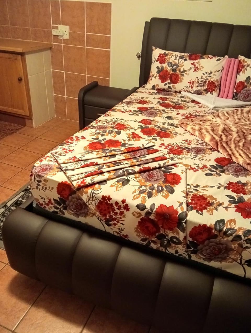Moonlight Guest House Bed and Breakfast in Johannesburg