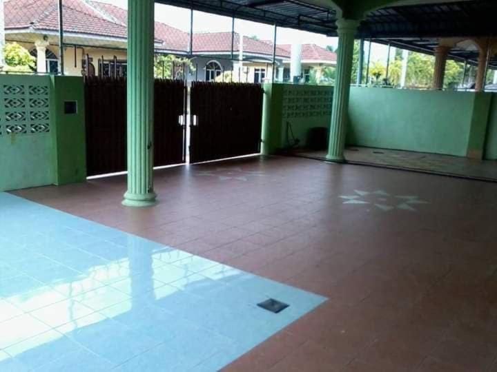 Homestay sungai besar House in Selangor, Malaysia
