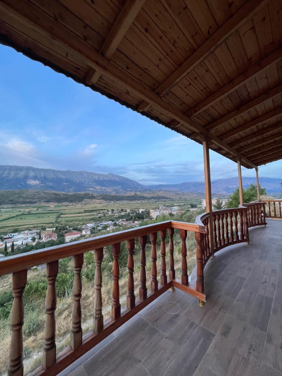 Natural landscape, Balcony/Terrace, Mountain view