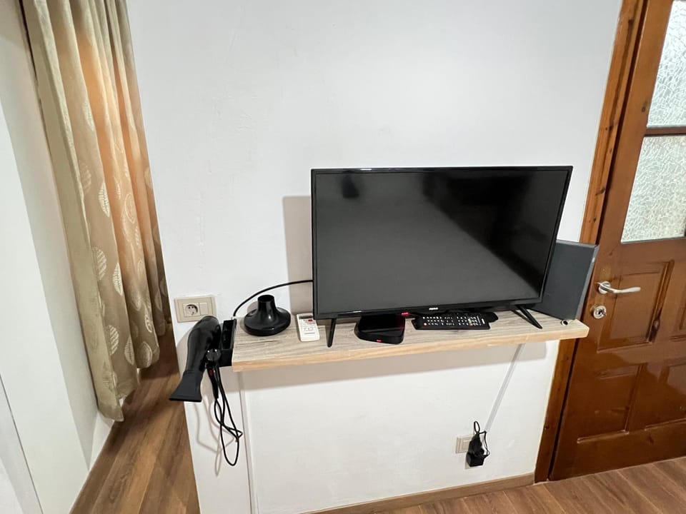 TV and multimedia, Evening entertainment