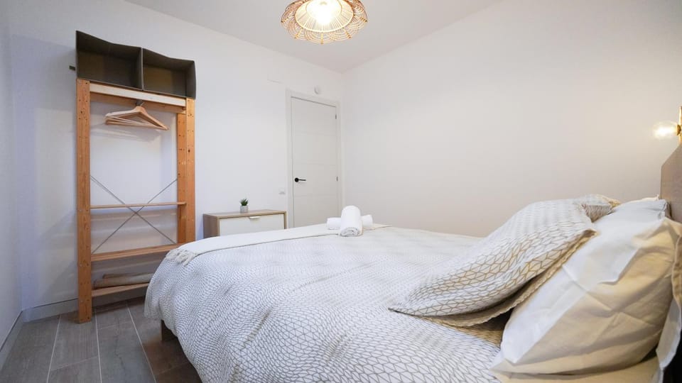 Bed, Photo of the whole room, Bedroom, towels, wardrobe