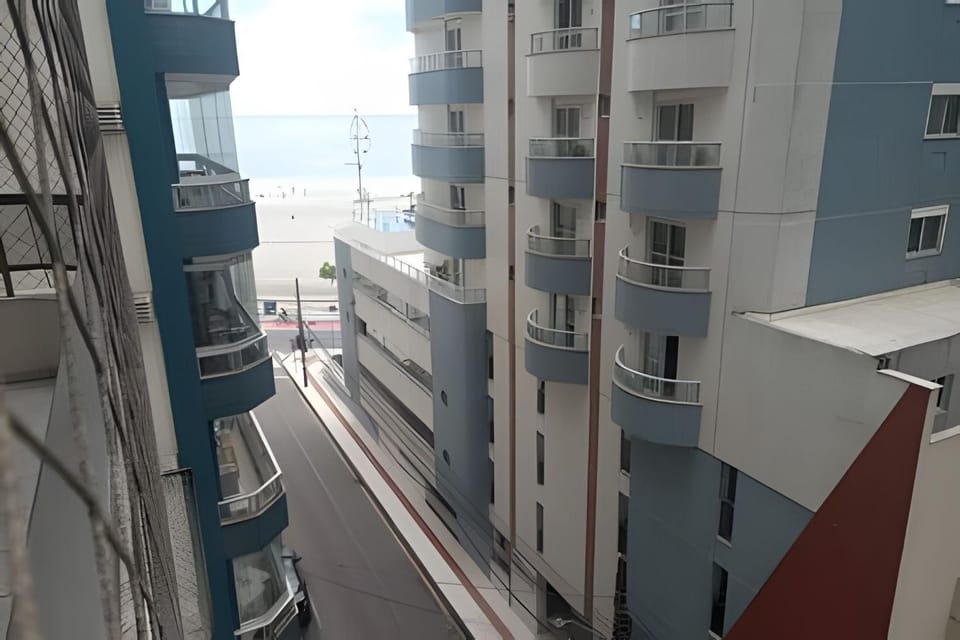 City view, Sea view, Street view, Location