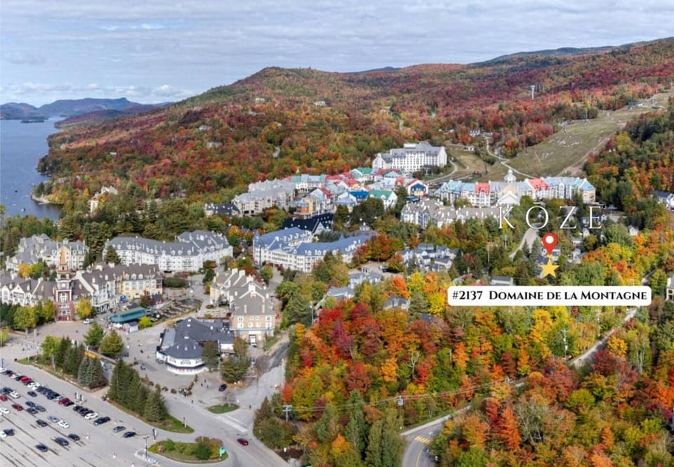 Modern Chalet in the Mont Tremblant Ski Village Chalet in Mont-Tremblant