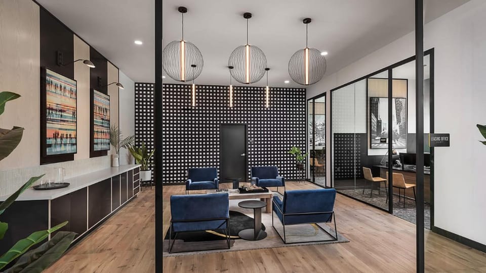 Landing at Hudson on Farmer - Studio in Riverside Apartment in Tempe