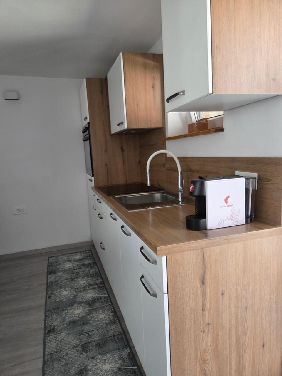 Mediteran Apartments Apartment in Slovenia