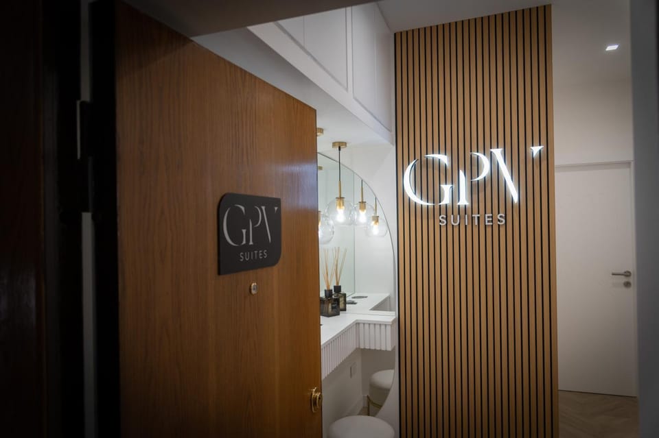 Facade/entrance, Property logo or sign