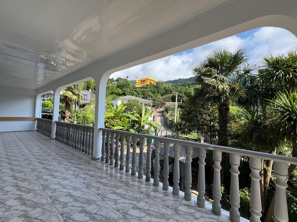 Hotel ARARAT Bed and Breakfast in Batumi