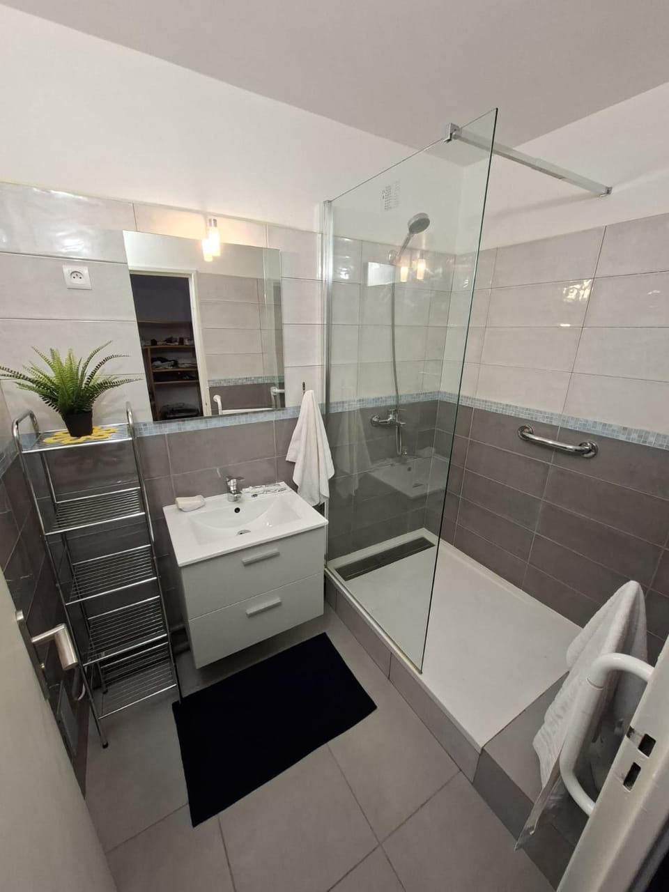 Flore Apartment in Toulouse