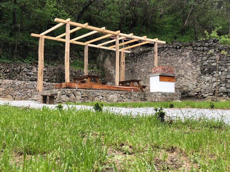 Sasca 362 Ap1 House in Serbia