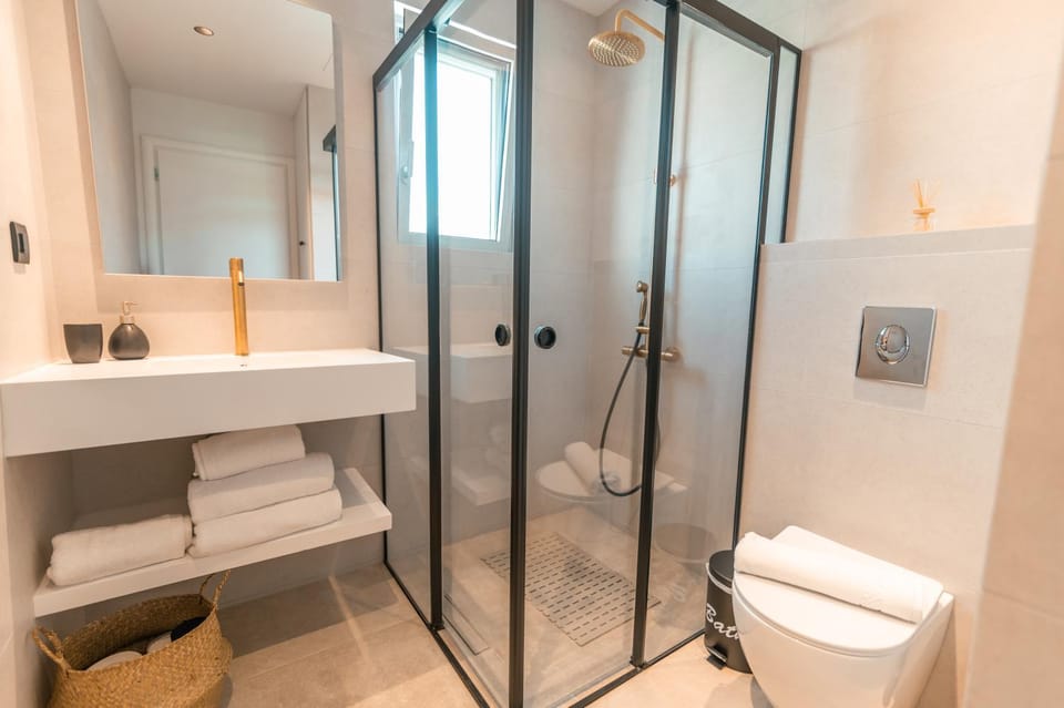 Shower, Toilet, Bathroom
