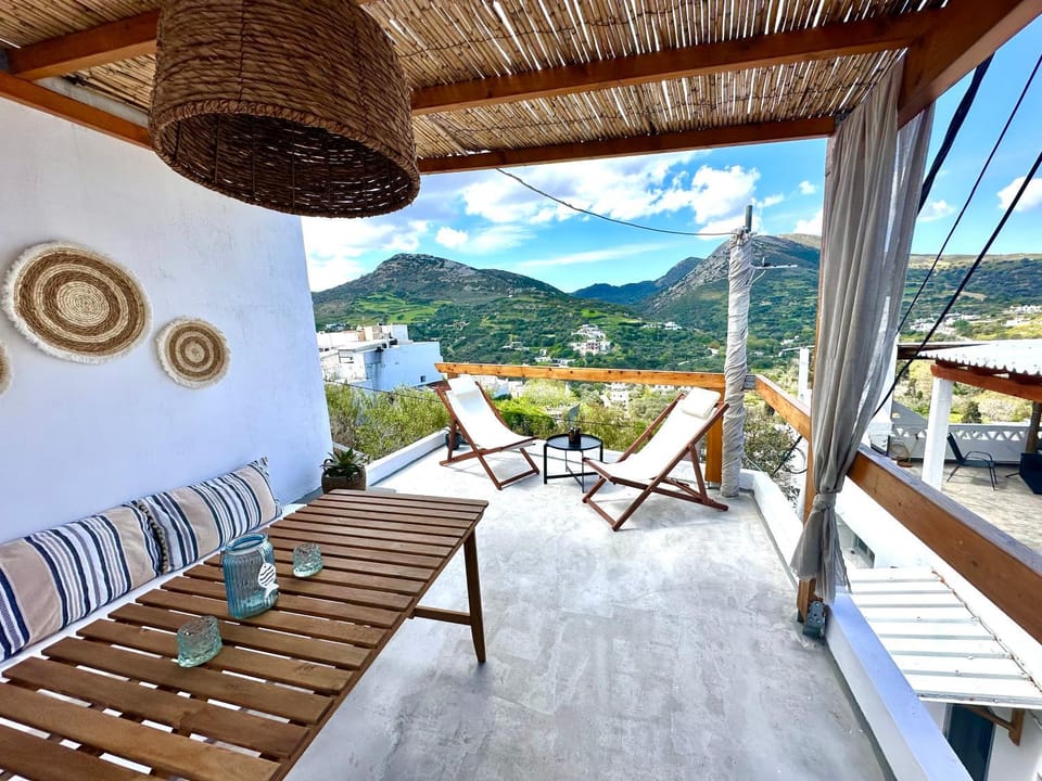 Babatseratsi skyrian studio 1 Apartment hotel in Euboea