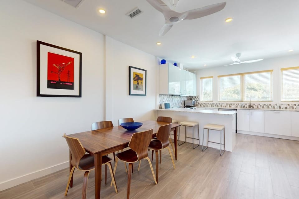 Town of Dewey Beach --- 3 Seastrand Ct. Unit# 23 House in Dewey Beach