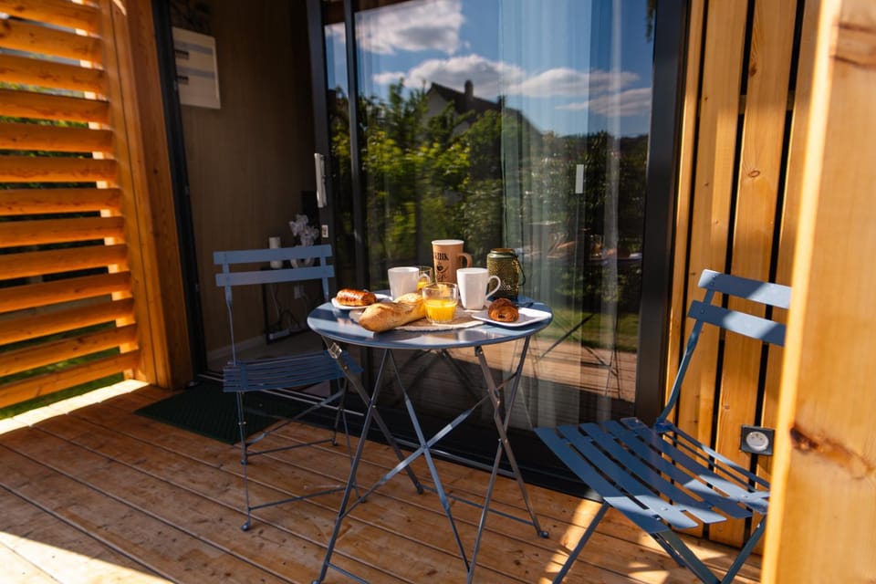 Patio, Balcony/Terrace, Balcony/Terrace, Food and drinks, Breakfast