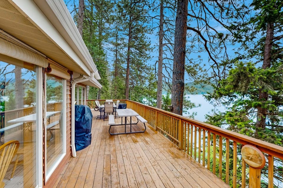 Dock, Deer Lake Access! Fishermen's Paradise House in Washington